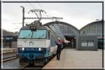 350 005 der ZSSK steht am 19.12.2015 in Prag HBF
