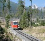 Bild von einem der letzten Tage (18.08.2007) des Betriebs der Schrgaufzug Star Smokovec/Altschmecks – Hrebienok/Kmmchen in der Hohen Tatra mit Ceretti&Tanfani-Kabinen (Baujahr 1967/70). Seit Dezember 2007 sind hier in Betrieb zwei Kabinen von Garaventa (CH) 