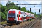 Regionalzug (Os) im Bahnhof Bratislava-Lamač  .