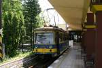Am 1.6.2005 fuhr ich mit der elektrischen Schmalspurbahn von Trencianska Tepla
nach Trencianske Teplice. Im Endbahnhof in Trencianske Teplice fotografierte
ich dann 411902.