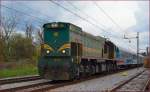 SŽ 664-109 zieht Personenzug durch Maribor-Tabor Richtung Maribor Hauptbahnhof. /24.3.2014