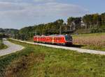 Der 813 102 als Regionalzug am 30.09.2017 unterwegs bei Libanja.