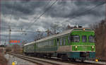 SŽ 711-020 fährt durch Maribor-Tabor Richtung Maribor HBF. /28.2.2017