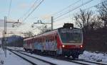 S 813-104 fhrt durch Maribor-Tabor Richtung Poljčane. /14.12.2012