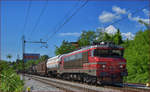SŽ 363-032 zieht Güterzug durch Maribor-Tabor Richtung Norden. /23.5.2017