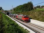 Die 263 034 mit einem Autozug am 18.08.2018 unterwegs bei Črešnjevec.