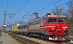 S 363-002 zieht LkW-Zug durch Maribor-Tabor in Richtung Sden. /16.3.2013