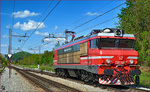 SŽ 363-038 fährt als Lokzug durch Maribor-Tabor Richtung Tezno VBF. /30.4.2016