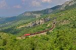 541 009 mit einem leeren Erzzug am 11.06.2015 bei Zanigrad.