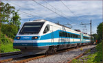 SŽ 310-003 fährt durch Maribor-Tabor Richtung Maribor HBF.