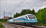 SŽ 310-005 fährt durch Maribor-Tabor Richtung Maribor HBF. /15.7.2016