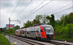 SŽ 312-111 fährt durch Maribor-Tabor Richtung Maribor HBF.