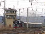 Sonderzuge und Sonderfahrten DR 01 0509-8 der Pre�nitztalbahn mit dem DPE 207 von Chemnitz nach Saalfeld, bei der Ausfahrt in Naumburg Hbf; 20.03.2010