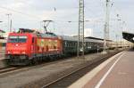 Die HGK Heizprofi 185 586-5 zieht einen Sonderzug durch Dortmund ...