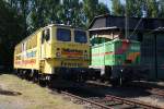 477 911-2 und WAB 22 in Altenbeken am 05.07.2009  ...