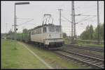 DP 52, (BR 142), f�hrt in Lehrte am 12.05.2010.  ...