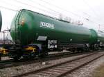 Zans(37807848518-2)von SOGETANK ist in einem Ganzzug eingereiht, und in Bruck ...