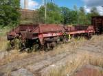 sonstige Ein sogenannter Kuppelwagen abgestellt in Mukran.Ausgestattet auf einer Seite mit der russischen Mittelpufferkupplung und auf der anderen Seite mit der deutschen Kupplung.Die Wagen haben die Bezeichnung Us.