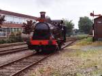 Bellerophon (Vintage Carriages Trust) auf Bahnhof Haaksbergen am 1-6-2000. Diese ...