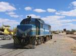 207 w�hrend rangierarbeiten mit G�terwagens auf Bahnhof Gobabis am 7-7-2010. ...