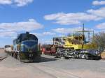 207 w�hrend rangierarbeiten mit G�terwagens auf Bahnhof Gobabis am 7-7-2010. ...