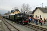 Dampflok 88.103 f�hrt mit einem Nikolausdampfzug von Weizelsdorf nach Ferlach. ...