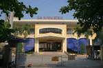 sonstige Bf. Ninh Binh am 16.Mai 2008. Interessant die Bezeichnung 'GA', ein Relikt aus der franz. Kolonialzeit. 'Gare' (franz.: Bahnhof) wird geschrieben wie gesprochen, bloss die meisten S�dostasiaten k�nnen das 'R' nicht aussprechen und somit bleibt nur mehr 'GA' �brig.