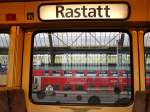 Beide Z�ge halten in Rastatt, bei einem ist es offensichtlich. ...