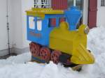 Kinderspa� am 06.Februar 2010 auf dem Kleinbahnhof in Binz.  ...