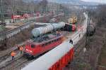 Der Unfall des Kesselwagenzuges im Einfahrbereich des Untert�rkheimer Bahnhof`s. Im ...
