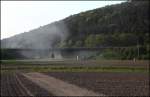Sonstiges Rauchschwaden ziehen durch das flache Tal bei Harsdorf. (22.05.2010)