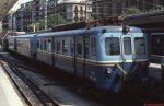 Triebwagen 3.154 der ET/Eusko Trenbideak im Bahnhof San Sebastian (April 1986)