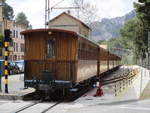 Tren de Soller am 21.03.2019 im Bahnhof Bunyola Fahrtrichtung Palma de Mallorca.