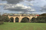 SFM Elektro Triebzug BR 81 aus Manacor auf dem Viadukt  Pont de Corbera   15.01.2020