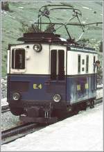 E4 SLM/BBC Lok rangiert in Nuria. Diese Lok ist jetzt in grner Farbe bei der Bahn nach Montserrat stationiert. (Archiv 08/84)