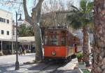 Port de Soller am 21.3.2008.
Einfahrt TW 2 mit Beiwagen.