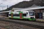 Der VT 102 der S�d-Th�ringen-Bahn verl�sst am 20.03.10 als STB-82918 ...