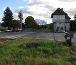 Bahn�bergang der B176 in H�he des Stellwerks Lw in Laucha ...