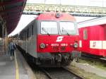 8073 128-5 in Salzburg Hbf, 17.8.2006