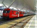 80-73 090-7 an der Front des IC 611 (Salzburg Hbf - Bischofshofen - Selzthal - Graz Hbf) am 18.8.2015 in Salzburg Hbf.