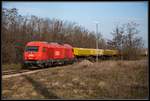 2016 090 mit Abraumzug in Strasshof am 15.02.2018.