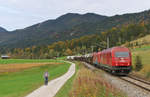 Mit 15 Wagen war am 05.10.2015 der Güterzug Vils/Tirol nach Hall/Tirol gut ausgeslastet.
