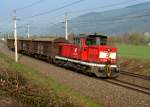 2068 041 mit einem kurzen Gterzug am 16.04.2009 unterwegs bei Niklasdorf.