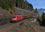 1016 016 mit einem Güterzug am 15.02.2014 bei Bad Hofgastein.