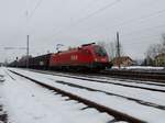 1016 017-6 mit Güterzug bei Timelkam in Richtung Linz; 170209