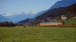 Kurz vor dem Bahnhof Spittal-Millstättersee ist eine unbekannte 1042 Mitte der 1980er Jahre unterwegs