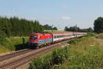 1116 018 mit EC 111 am 12.07.2011 bei Grokarolinenfeld.