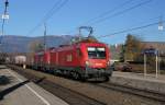 BB 1116 099 und 1116 068 mit einem gemischten Gterzug bei der Durchfahrt in Villach Warmbad Richtung Sden am 09.11.2012  