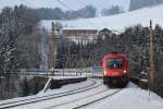 1116 188 mit dem 102  Polonia  von Villach Hauptbahnhof (Vb) nach Breclav (Ba) weiter nach Warszawa Wschodnia, hier zum sehen am Wagnergrabenviadukt; am 19.01.2013