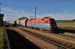 1116 009-2 der Railcargo Hungaria durchfhrt am 8.11.2013 mit einem Kalkzug den Bahnhof Kirchstetten, Richtung Wien